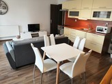 Prodej luxusního bytu 3+kk (92m2)/terasa (6m2) v centru Chrudimi, v objektu Balustráda, 2 koupelny