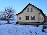 Chata/RD v Klokočově 3+1 (88m2), CP 480 m2