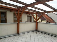 Pronájem bytu (3+1, 88 m2) s terasou 22m2