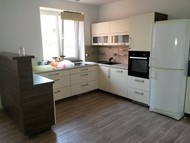Pronájem bytu 3+1/B (86m2), dvojgaráž, výtah