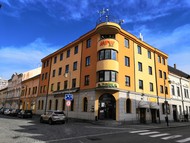 Pronájem luxusních kanceláří (250m2) v Pardubicích